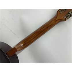 Early 20th century John Grey & Sons London eight-string banjo mandolin with 20cm (8