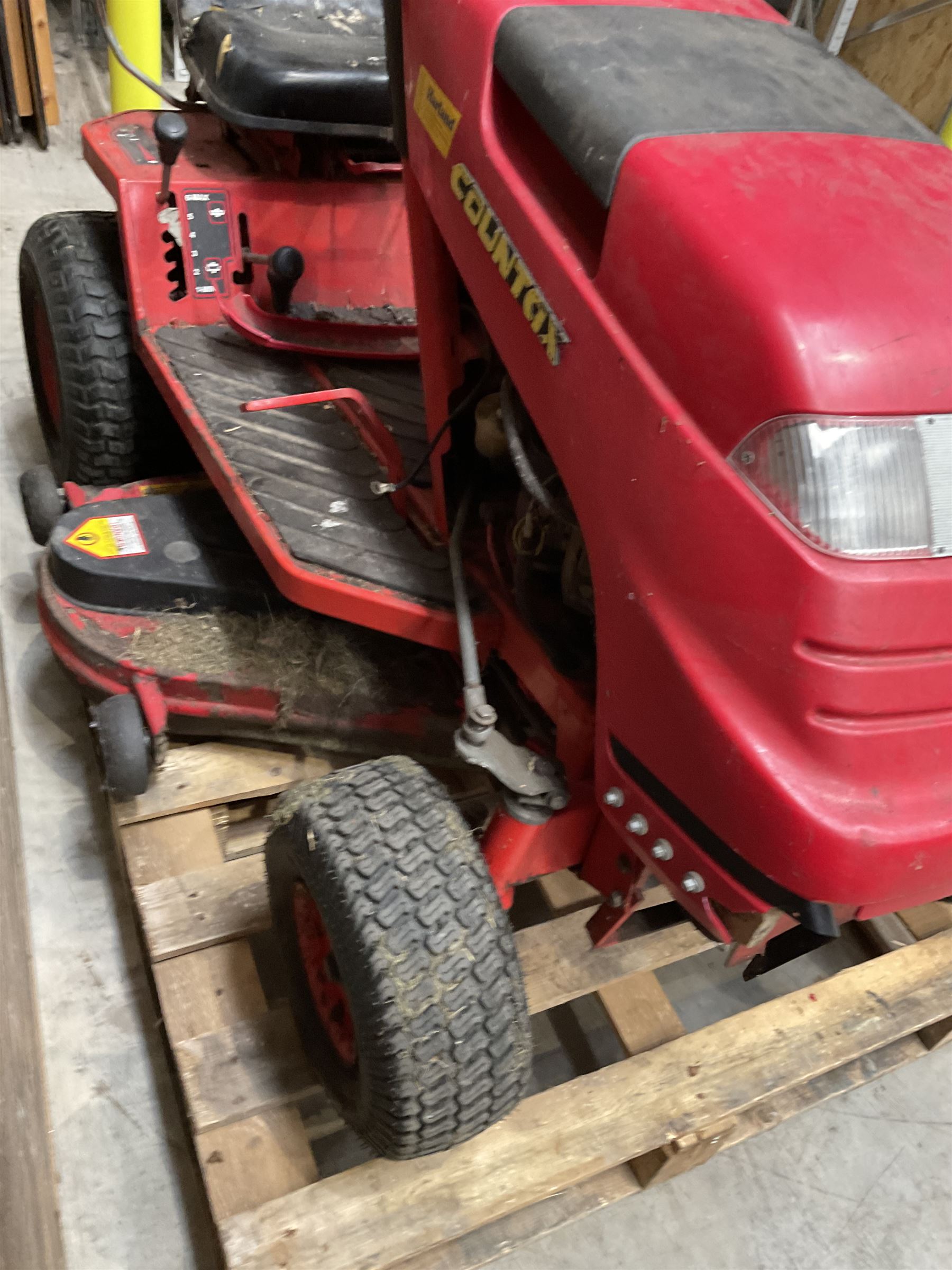 Countax K18 Twin ride on lawnmower 42” cut, with trailer and attachment 