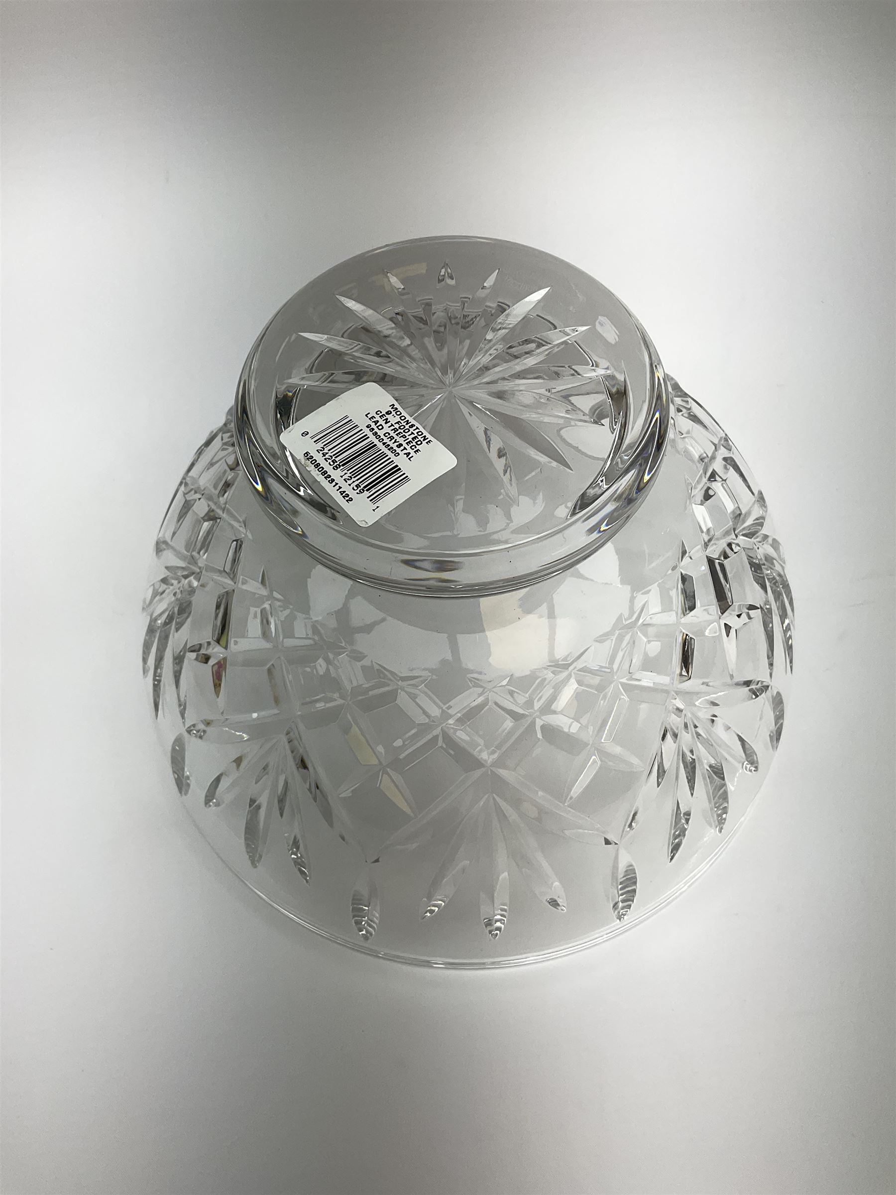 Waterford crystal footed bowl, from the Nocturne Collection, with original box, D22.5cm