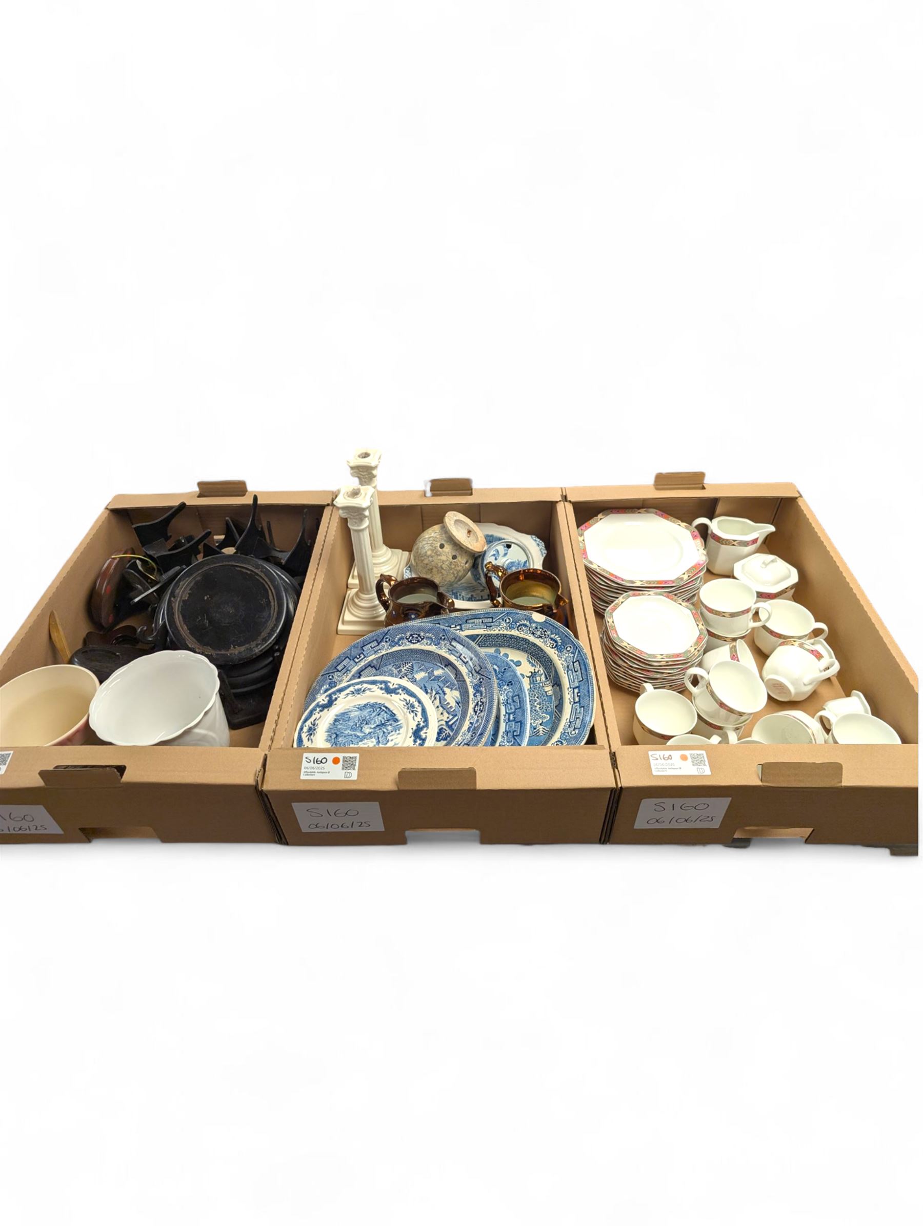 Villeroy & Boch Cheyenne pattern part tea service, pair of ceramic candlesticks, blue and white platters and plates, wooden stands etc
