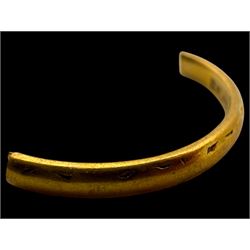 22ct gold broken wedding band, hallmarked