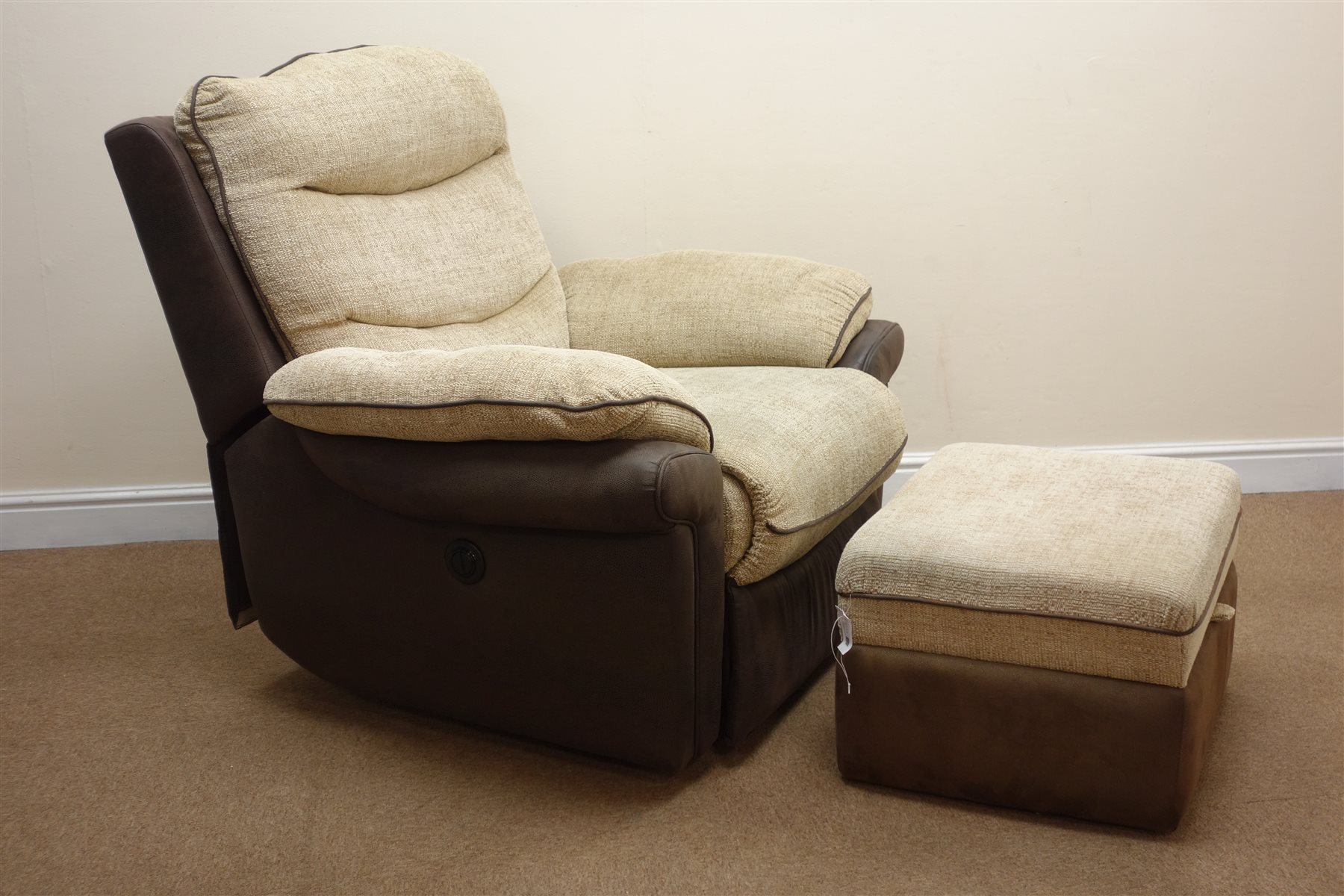 dfs fabric recliner chairs