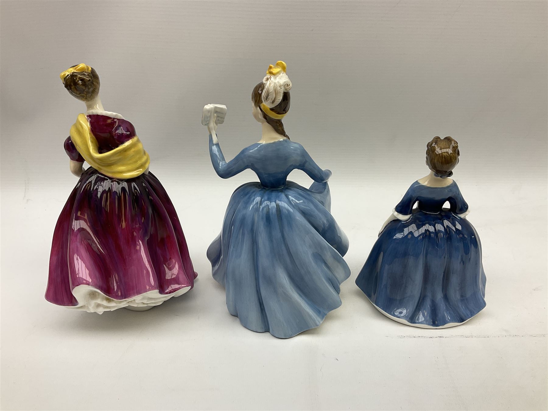 Royal Doulton figures, comprising Lynsey HN3043, Tinkle Bell HN1677, Debbie HN2385, Bedtime HN 1978, Darling HN1985, Adrienne HN3159 and Leading Lady HN2296