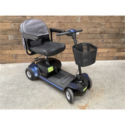 GoGo Elite Traveller four wheel electric mobility scooter, with charger (no key)