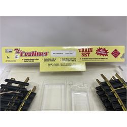 Aristocraft G gauge ‘Lil’ Eggliner Christmas’ train set, with original packaging and instructions 