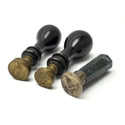 A group of three 19th century desk seals, comprising one example with moss agate handle, and two further examples with turned ebonised handles, each with similar armorial matrix 