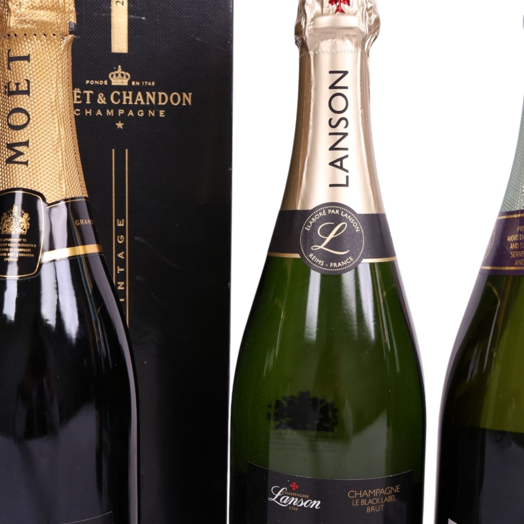 Moet & Chandon 2000 grand vintage champagne, G.H. Mumm brut cordon rouge champagne and two others, various contents and proof