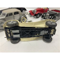 Franklin Mint - five 1:24 scale die-cast precision models comprising 1930 Bugatti Royale Coupe Napoleon, 1933 Duesenberg SJ Twenty Grand, 1935 Mercedes Benz 500K Special Roadster, 1938 Jaguar SS-100, and 1947 Bentley 