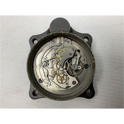 WW2 Jungans Luftwaffe aircraft cockpit clock with luminous centre sweep seconds hand, baton hour and minute hands, regulation 45mm black dial with date recorder, formerly illuminous Arabic numbers and minute track, rotating bezel (seized), going barrel movement with a lever escapement serial No 22901 jewelled to the centre wheel, over-sprung balance with timing  screws, max.H8cm