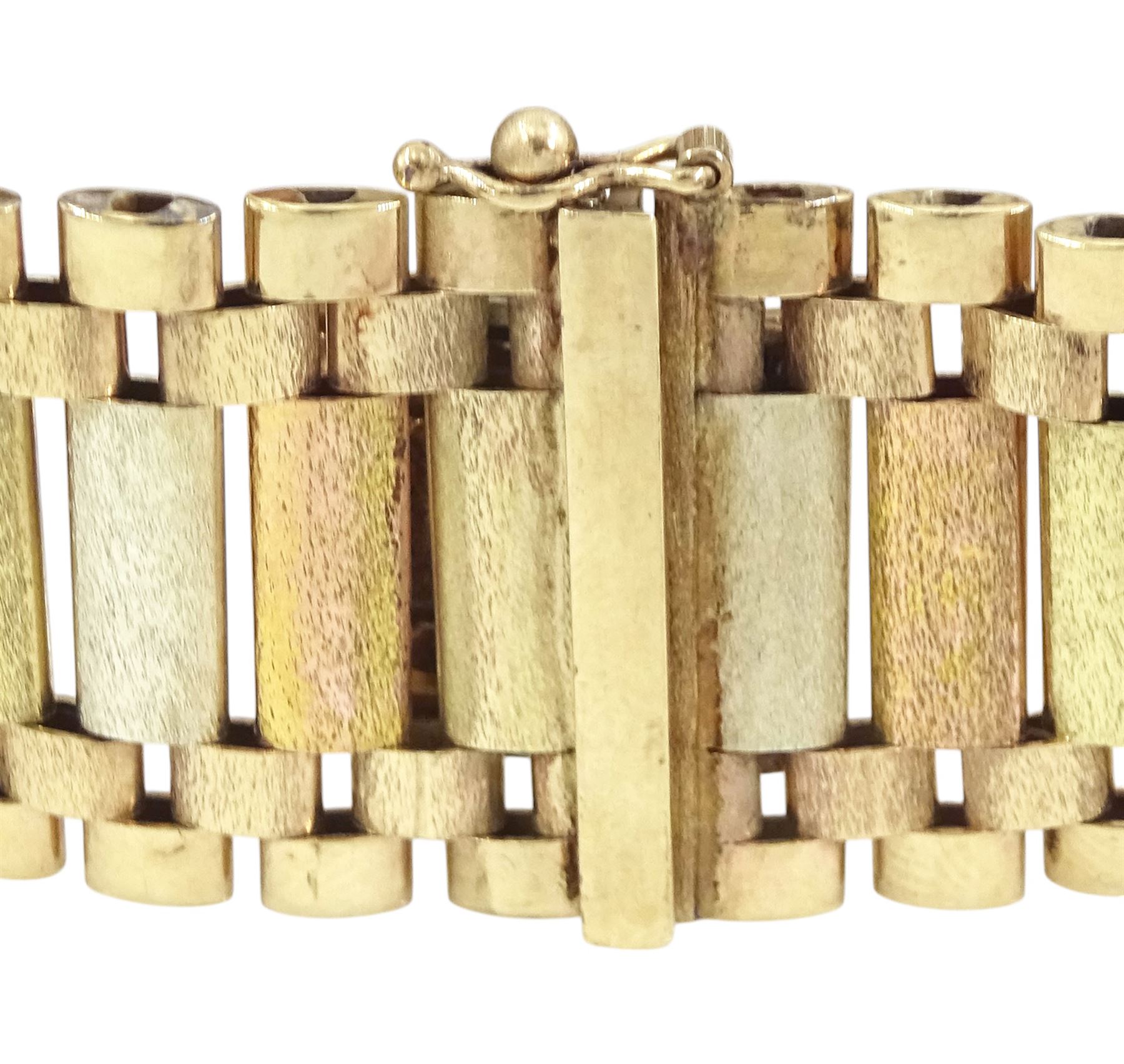 9ct tri-coloured gold textured and polished link bracelet, Birmingham 1976