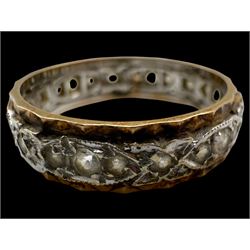 Two gold paste stone set full eternity rings and two gold cluster rings, all 9ct