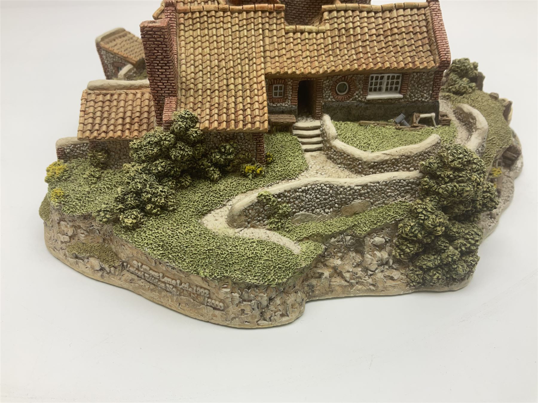 Lilliput Lane | Antiques, Collectables, Ceramics & Small Lots | 84207