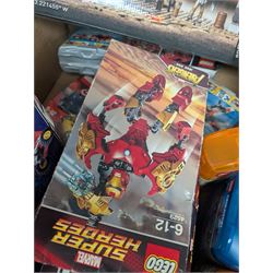 Lego, Mega Blocks and Ban Bao building bricks sets, including Lego 75111 Darth Vader, Mega Blocks Collectors Series Call of Duty, Lego Marvel Super Heroes 4529 Iron Man, Ban Bao racing cars, etc all boxed