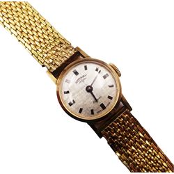 Rotary 9ct gold cased ladies manual wind wristwatch, on gilt strap, with box