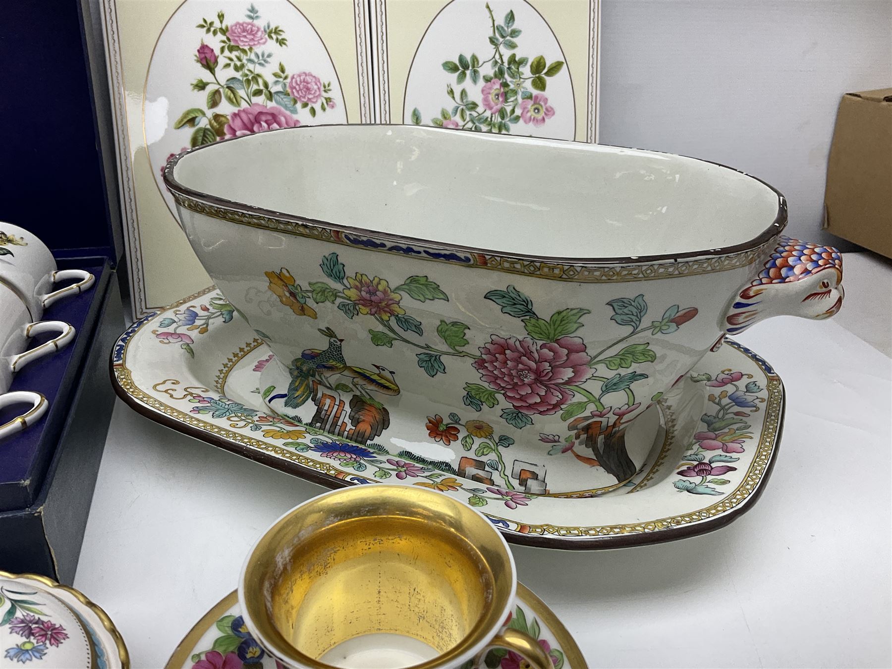 Copeland Spode tureen and platter, in peacock pattern, together with Herend Hungary trinket box and cover, Copeland vase and other ceramics 