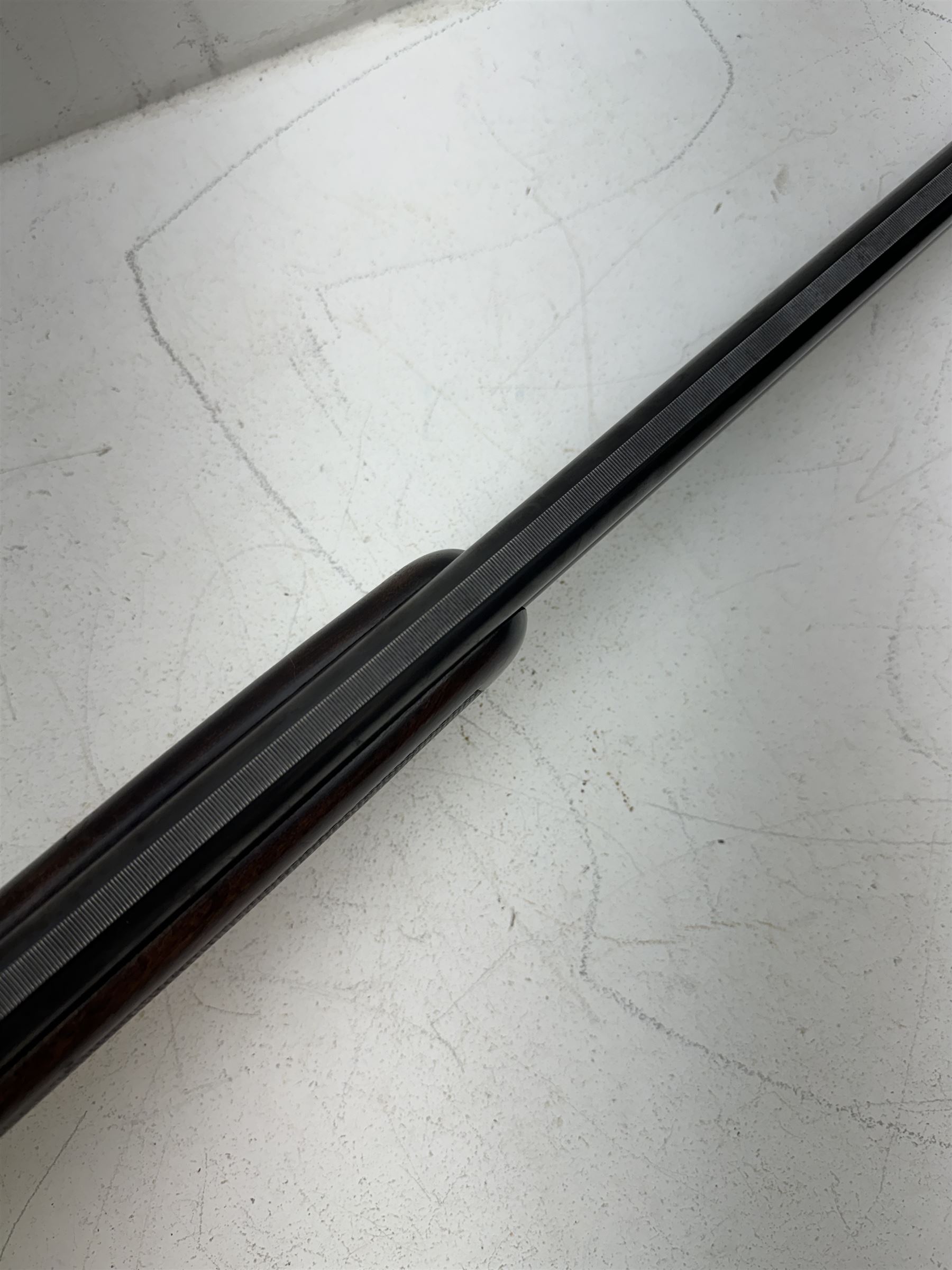 SHOTGUN CERTIFICATE REQUIRED - Verney Carron Saint Etienne O/U 12 bore under over shotgun, double trigger, 70cm (27.5