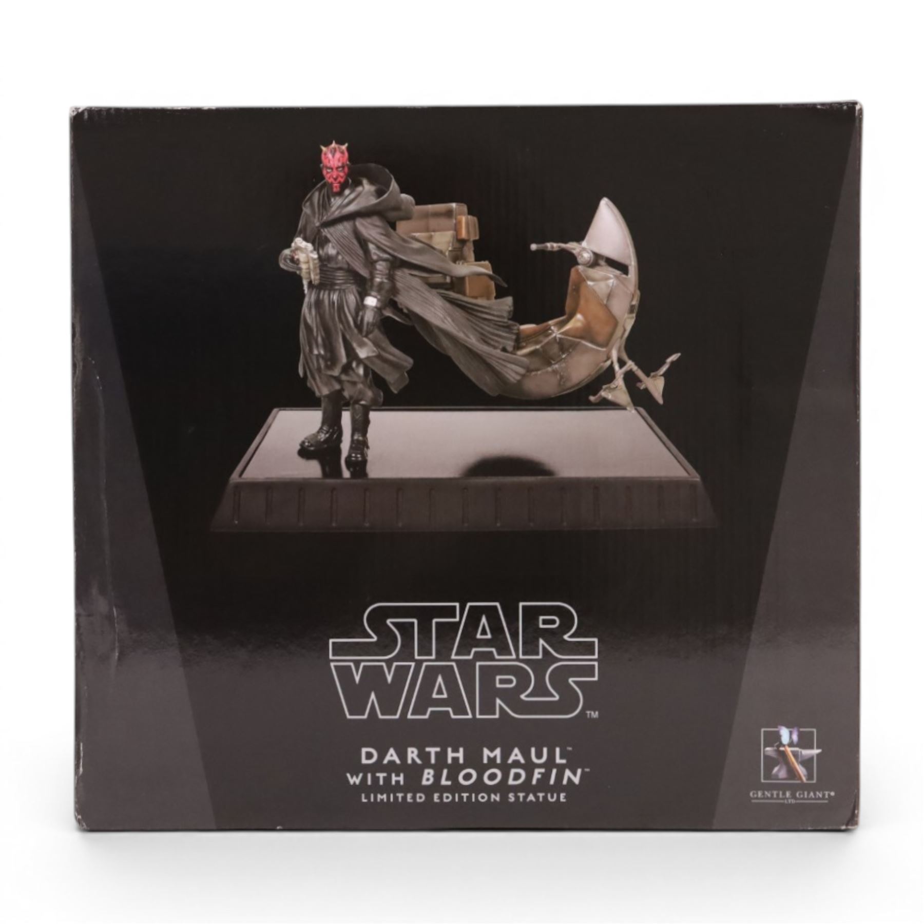 Gentle Giant limited edition Star Wars Darth Maul with Bloodfin statue, no. 8130, limited edition no. 1398/2250, boxed with certificate of authenticity