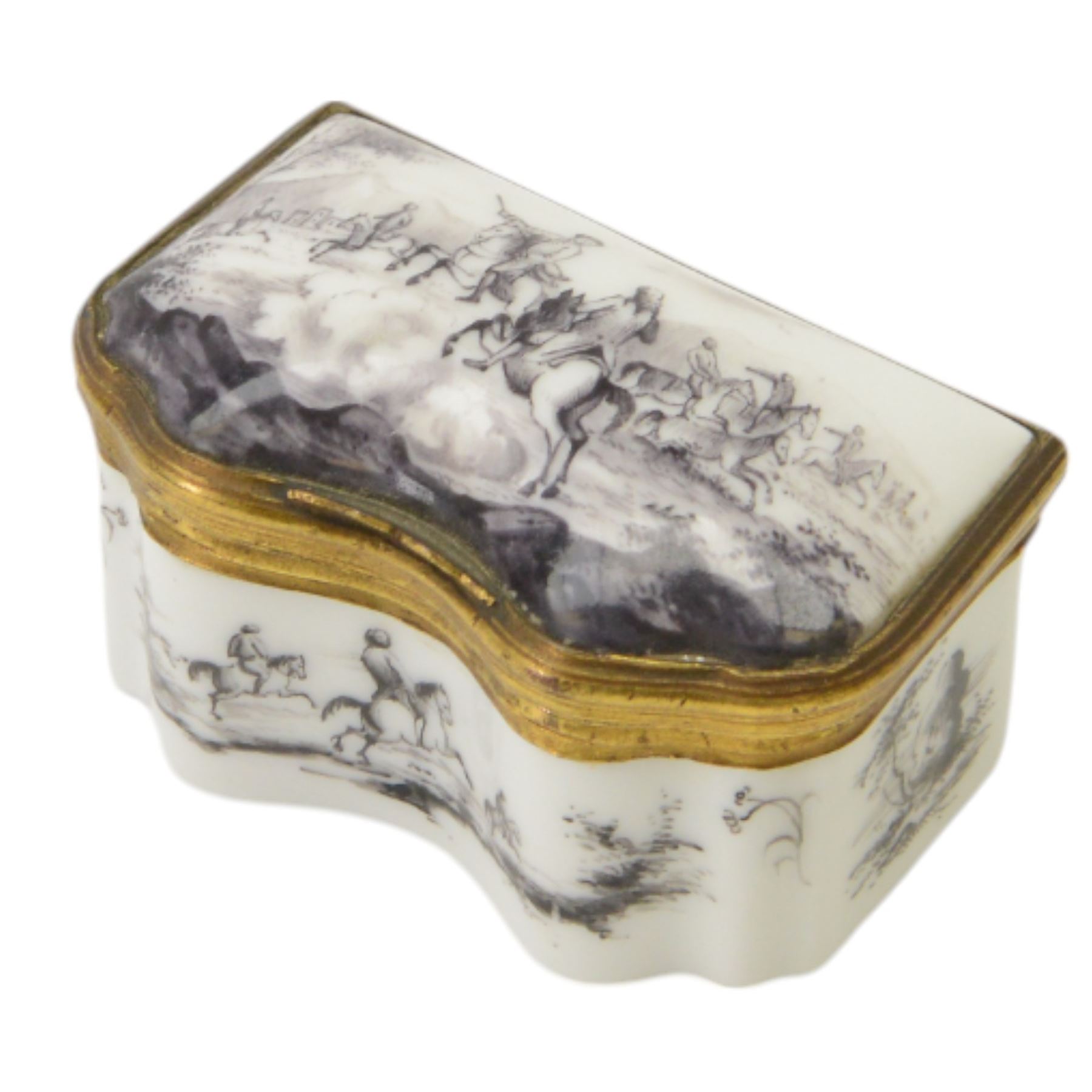 19th century Samson porcelain trinket box, with black hand painted decoration upon a white ground, depicting a battle scene to hinged cover with soldiers on horseback, grave stones and a lone soldier to sides and underside, with spurious blue crossed swords mark beneath, H4.5cm, W8cm