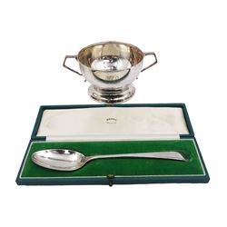1930s silver porringer, of circular form with twin angular handles and engraved with monogram, hallmarked Josiah Williams & Co (David Landsborough Fullerton), London 1931, together with a George III silver spoon, with later personal engraving, hallmarked George Smith (III), London 1783, in later fitted case