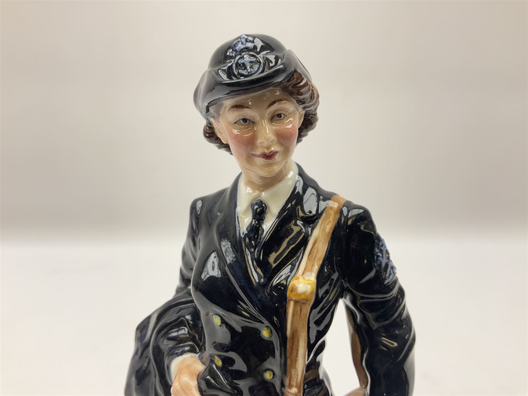Royal Doulton Women's Royal Navy Service Classics figure, modelled by Valerie Annand, HN4498, limited edition no 7/2500, H23cm