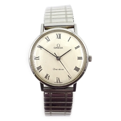  Omega Geneve gentleman's manual stainless steel wristwatch 1968 ref 131.018 Roman numerals on expandable bracelet  