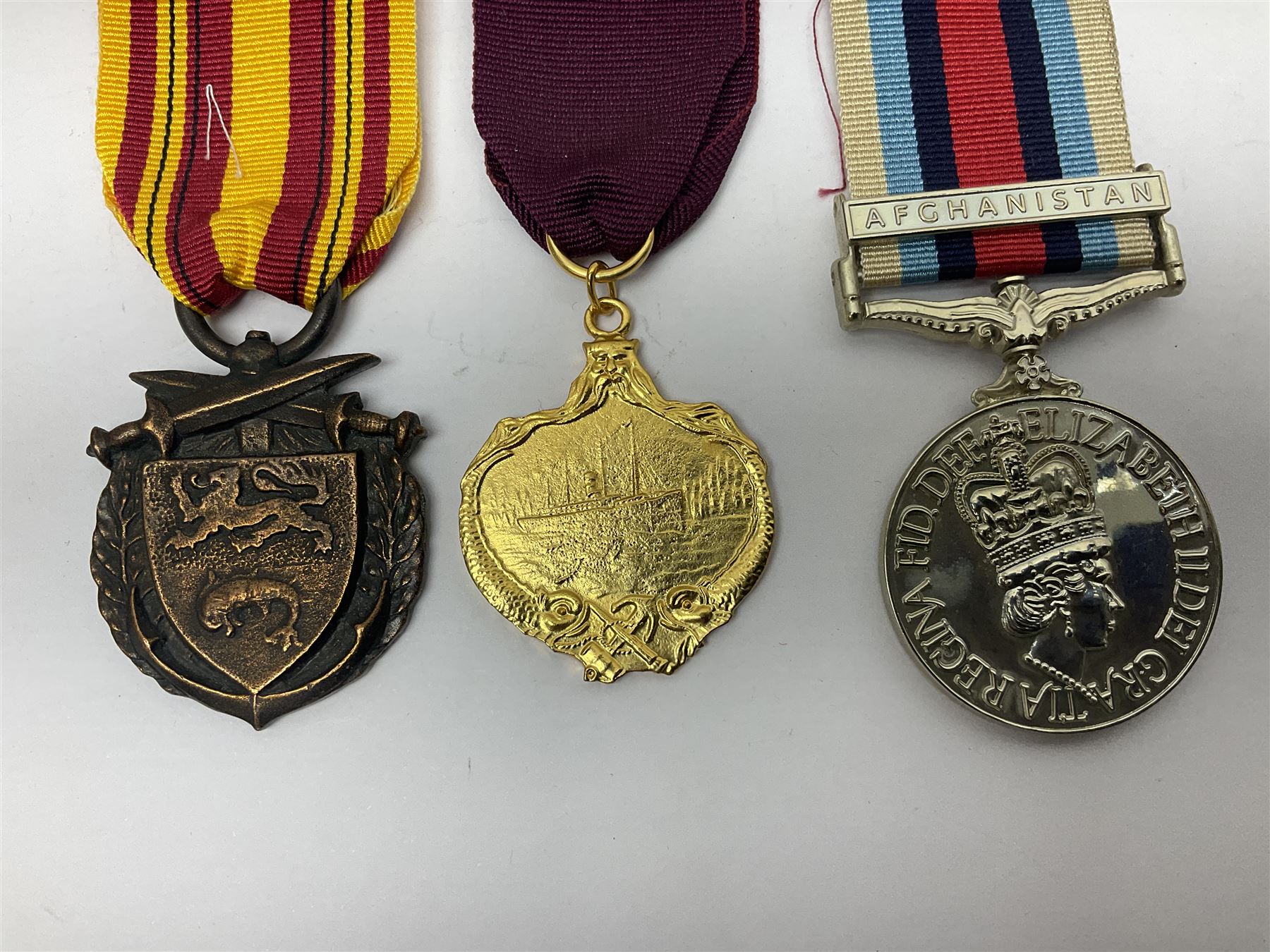 Twelve copy medals including for Operational Service, Gulf Medal, South Atlantic Medal, Iraq Medal, General Service Medal, Air Crew Europe Star, RMS Carpathia etc; all with ribbons (12)