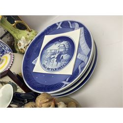Copeland Spode Italian pattern dish, together with five hummel figures, Royal Worcester trinket dish and other ceramics 