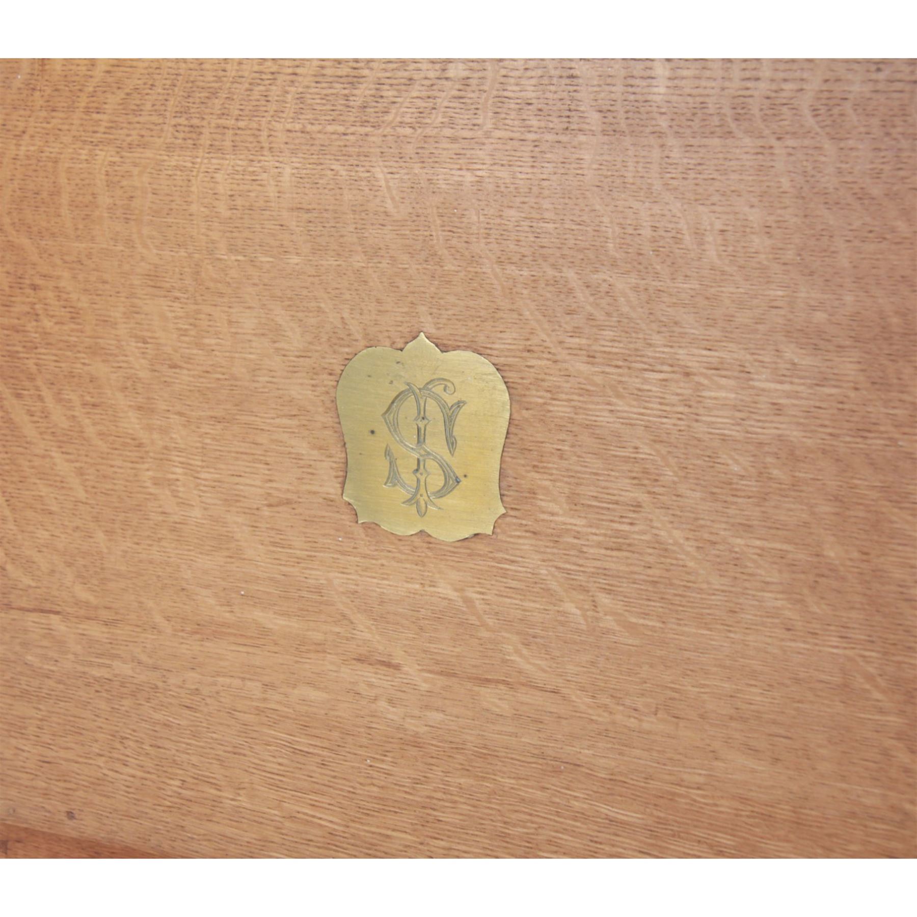 Georgian silver matched Old English pattern canteen for twelve place settings, comprising table spoons, table forks, dessert spoons, and side forks, hallmarked London, dates ranging from 1798 to 1828, various makers marks, contained within a later oak fitted box with engraved brass cartouche to the hinged cover
