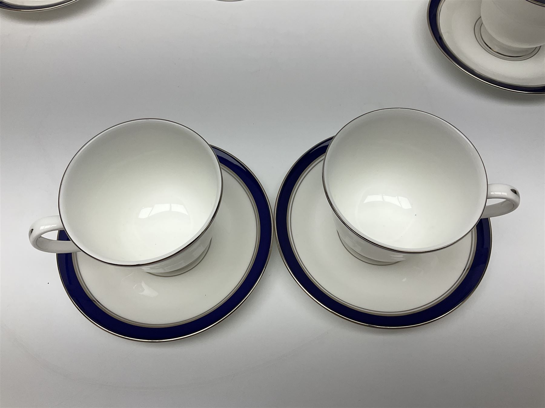 Royal Worcester Howard pattern tea and coffee service for six, comprising coffee pot, teapot, teacups and saucers and coffee cans and saucers (26)