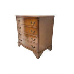 George III design mahogany serpentine chest, fitted with four drawers flanked by canted and reeded uprights