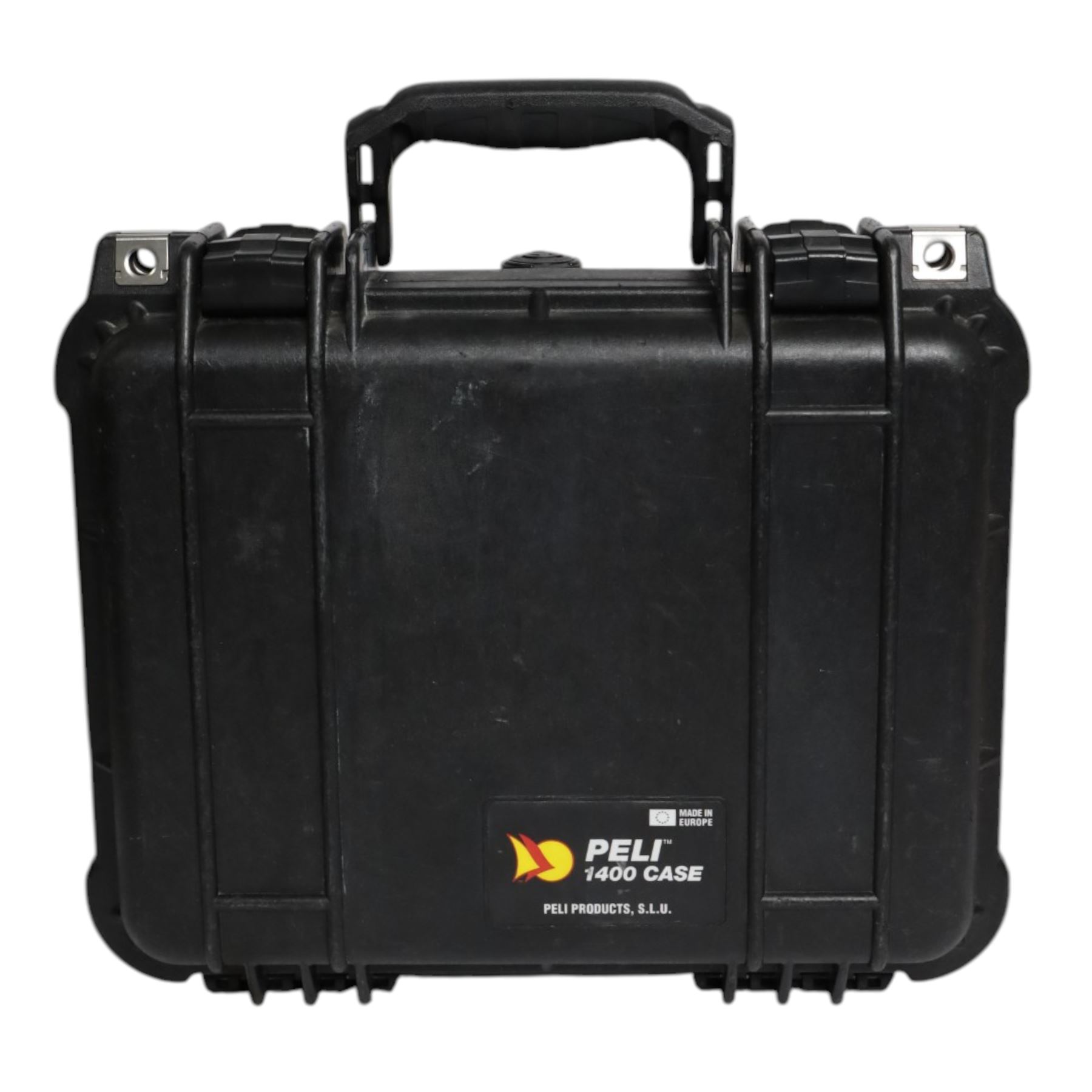 Wooden Camera handheld kit, comprising shoulder pad, two hand grips, two rosette extensions and rosette adapter, contained within a Peli 1400 case