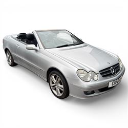 Mercedes-Benz CLK Cabriolet 280 Avantgarde, 3 Litre petrol, automatic, 2006, 2dr, 74500 Miles, convertible, silver, (C10 BJM)