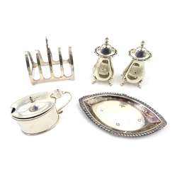 Silver toast rack, boat shaped trinket dish, pair peppers and mustard all hallmarked approx 8oz