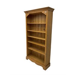Solid pine open bookcase, with five adjustable shelves