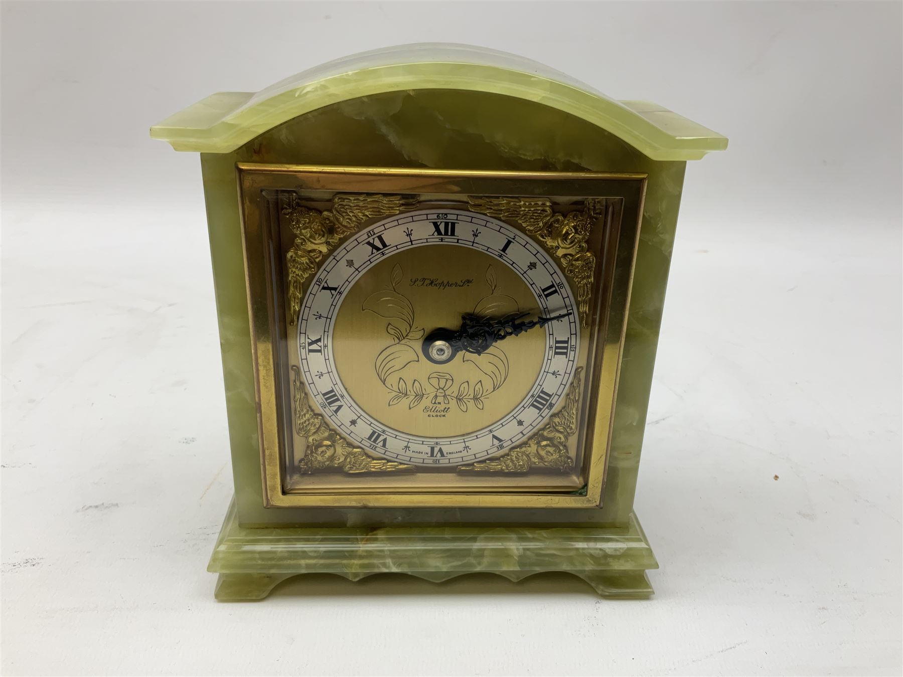 Elliott London green marble mantel clock, the gilt dial with silvered chapter ring, H16cm, together with a glass dish