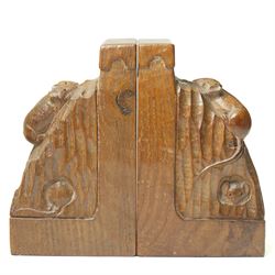 Mouseman - pair of oak triple mouse bookends, each carved and tooled with three mice, by the workshop of Robert Thompson of Kilburn H16cm