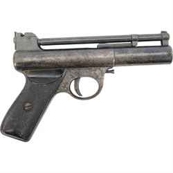Webley Mark I .177 air pistol, serial number 26401, the air chamber marked 'Webley Mark I Made in England, Webley & Scott Ltd Birmingham Patented Gt Britain No 219872 and all Principle Countries', with checkered grip, H14cm, L19cm

