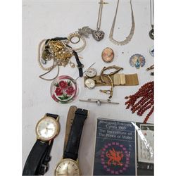 9ct gold clip, silver jewellery including Wedgwood Jasperware pendant necklace, brooch, fringe necklace etc, together with a Wedgwood Jasperware brooch, Tissot and an Elco gentlemans wristwatch, and a collection of costume jewellery