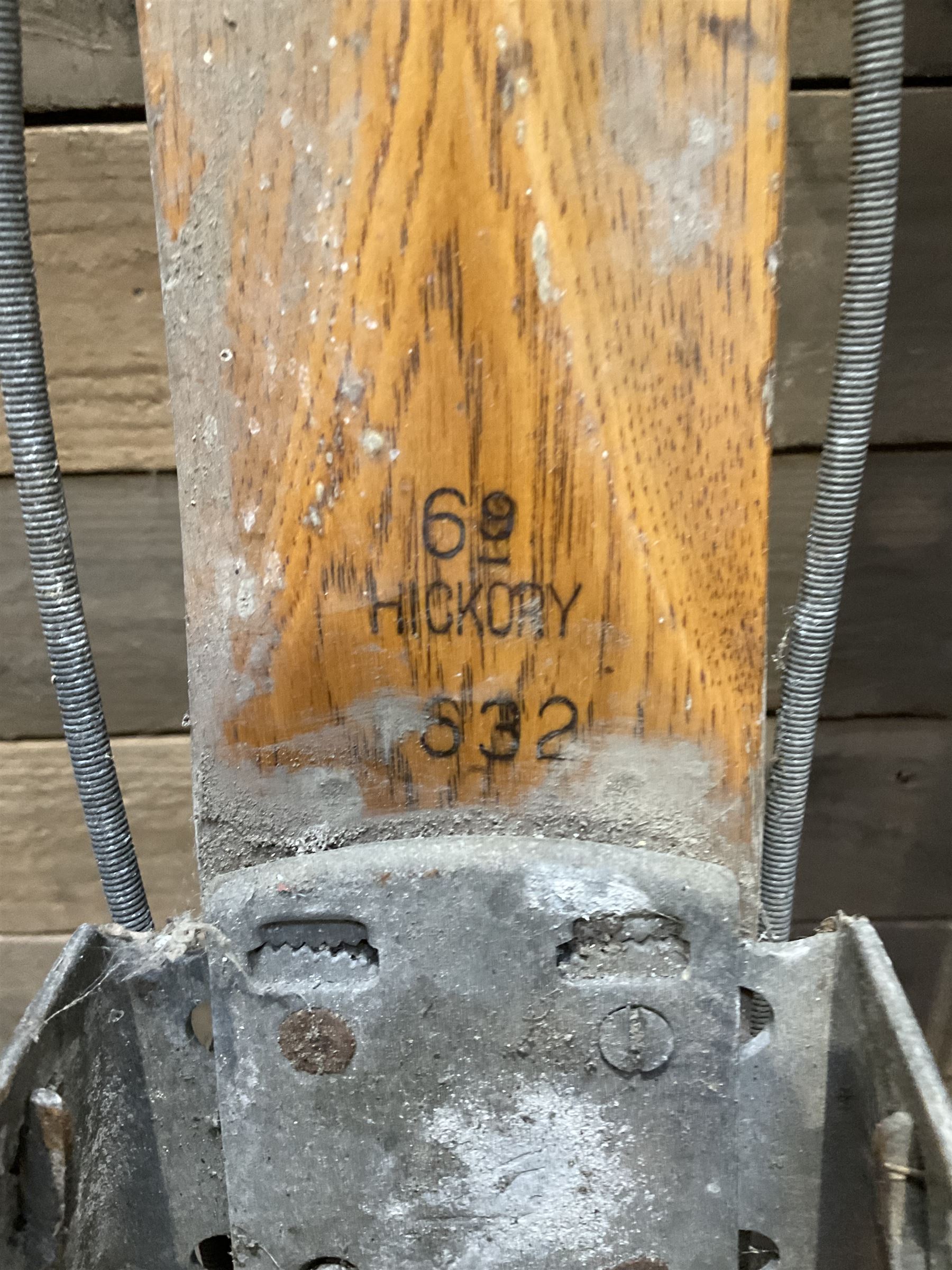 Two pairs of vintage skis, L207cm and 197cm