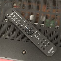 Yamaha - R-S202/R-S202D, natural sound stereo receiver, DAB+ and Bluetooth functionality, Treble and Bass controls, with remote