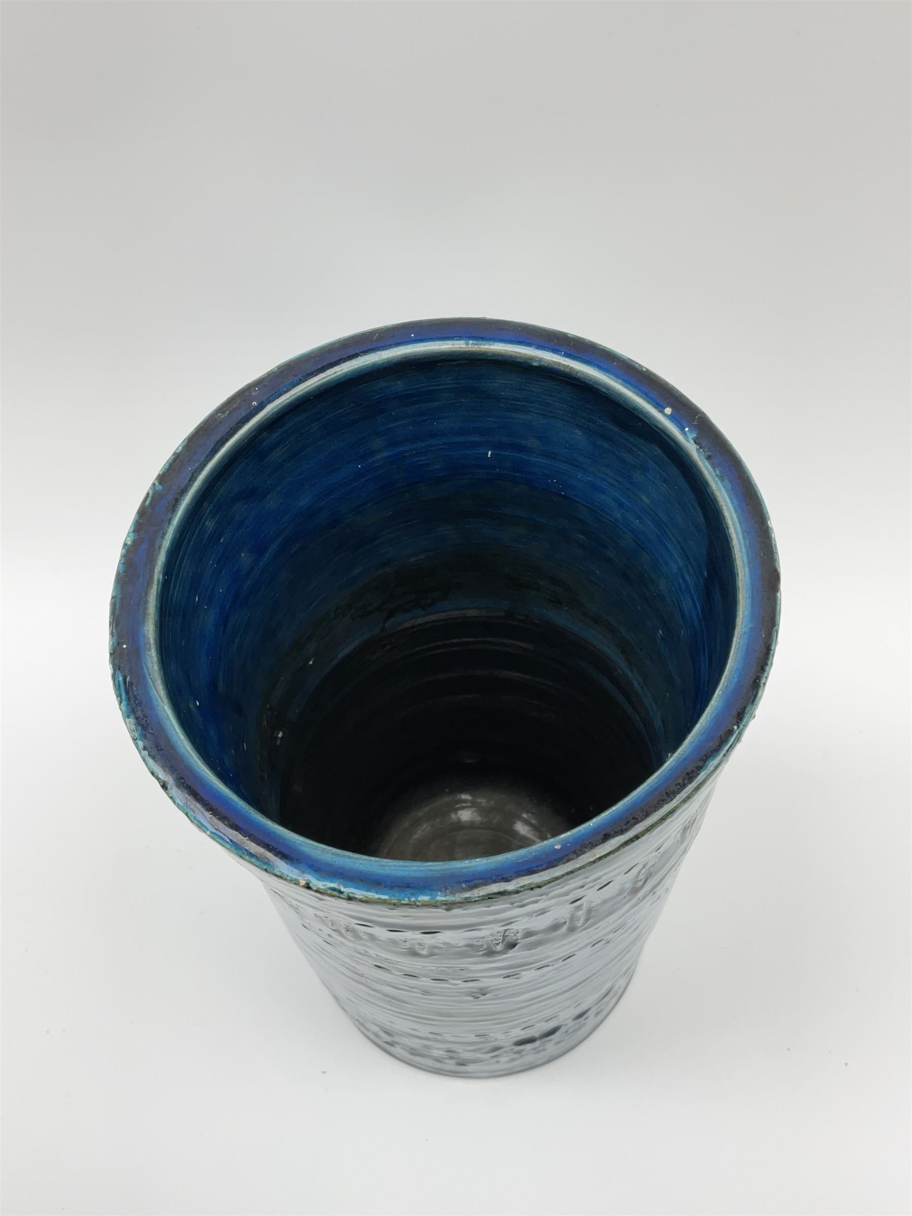 Aldo Londi for Bitossi , an Italian Rimini Blu vase, of cylindrical form decorated with incised geometric bands, with painted marks beneath, H25.5cm. 