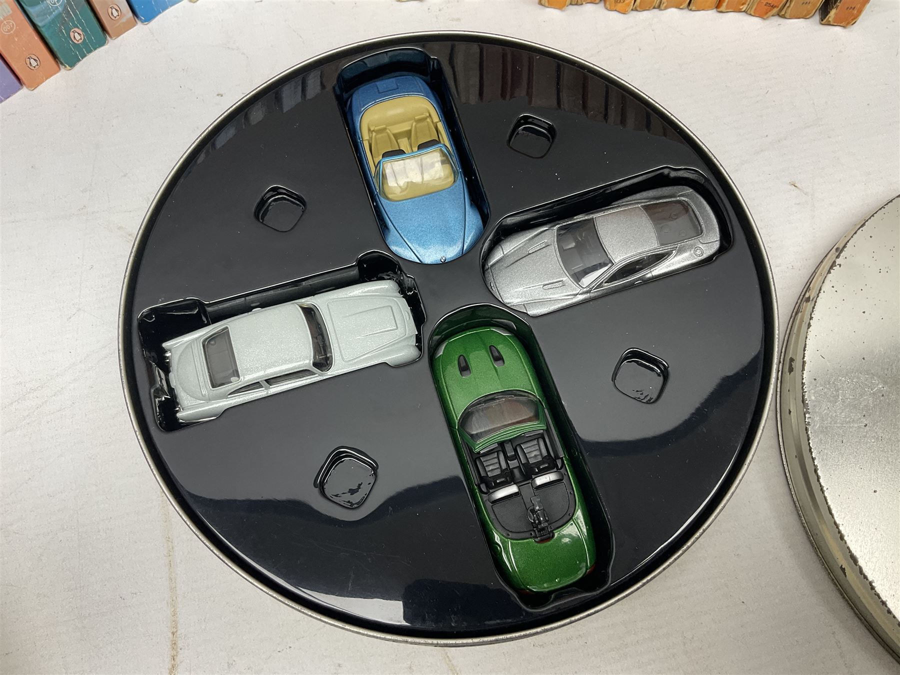 Wodehouse P.G.: Mr. Mulliner Speaking. First American edition 1930; eighteen P.G. Wodehouse paperback books; fourteen James Bond paperback books and Corgi tin of four James Bond die-cast model cars