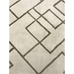 Modern beige ground rug, geometric patterned field, 290cm x 200cm