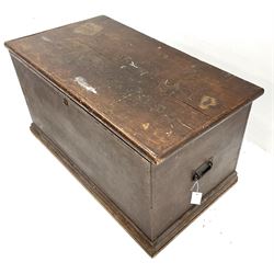 Victorian pine blanket box (lid detached), two metal carrying handles 