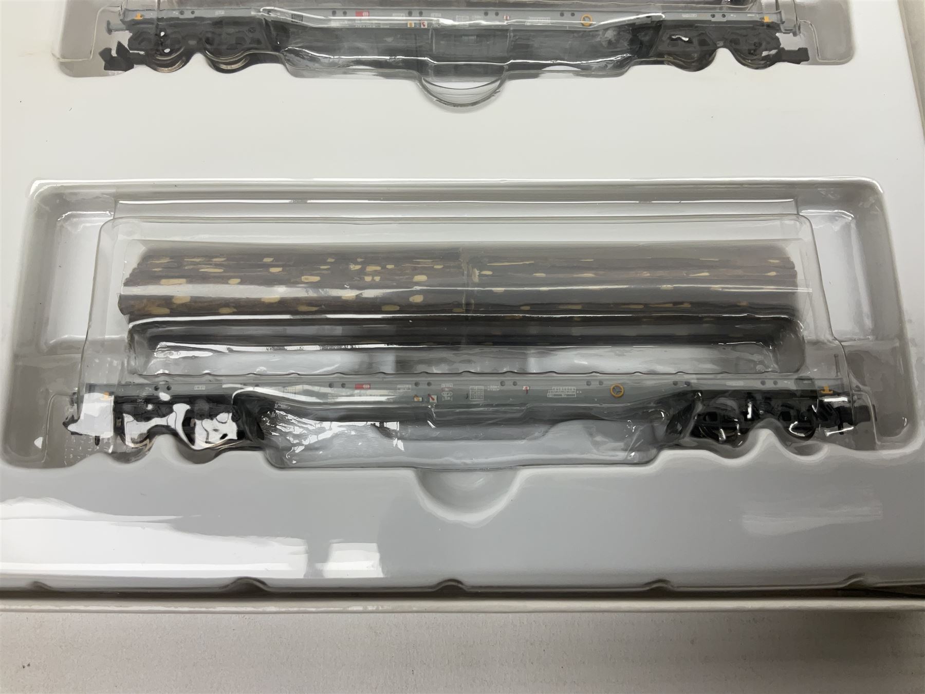 Trix Minitrix 'N' gauge - No.11612 SETG Lumber Transport Train; boxed