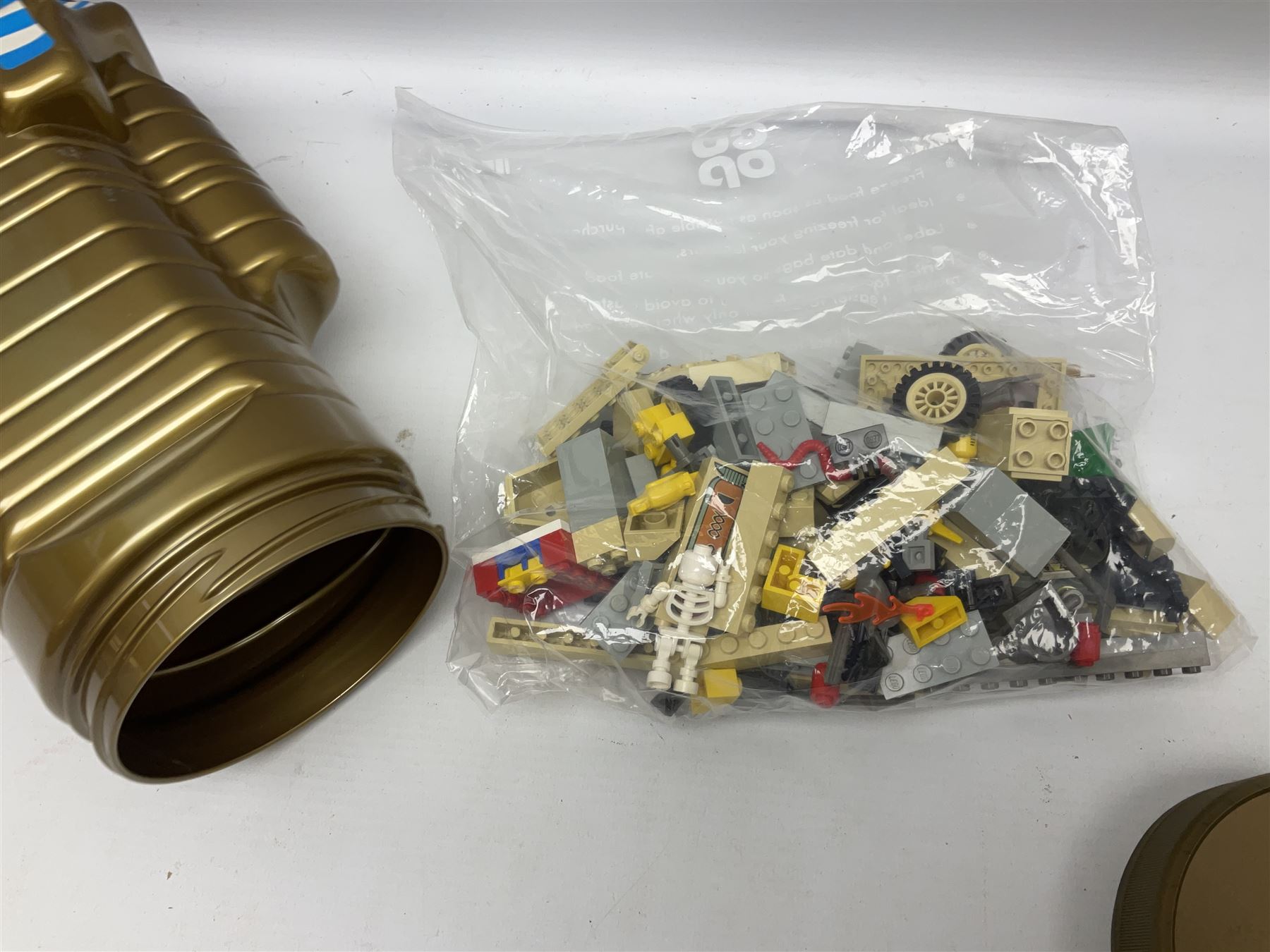 Lego - ten kits comprising Harry Potter Magic Mirror 4702; Extreme Team Rocket Car/Plane 6580; two Adventure Egypt Cars 5918; Adventure Egypt Bi-Plane 5928; Adventure Egypt Tombs and Car 5919 in golden Tutankamun box; Castle Knight with Horse & Cart 6016; Castle Witch & Fireplace 2872; Castle Robin Hood Hideout 6054; and Pirate Ship 6285; together with over 3.5kg of loose animals, characters and bricks etc; all unboxed