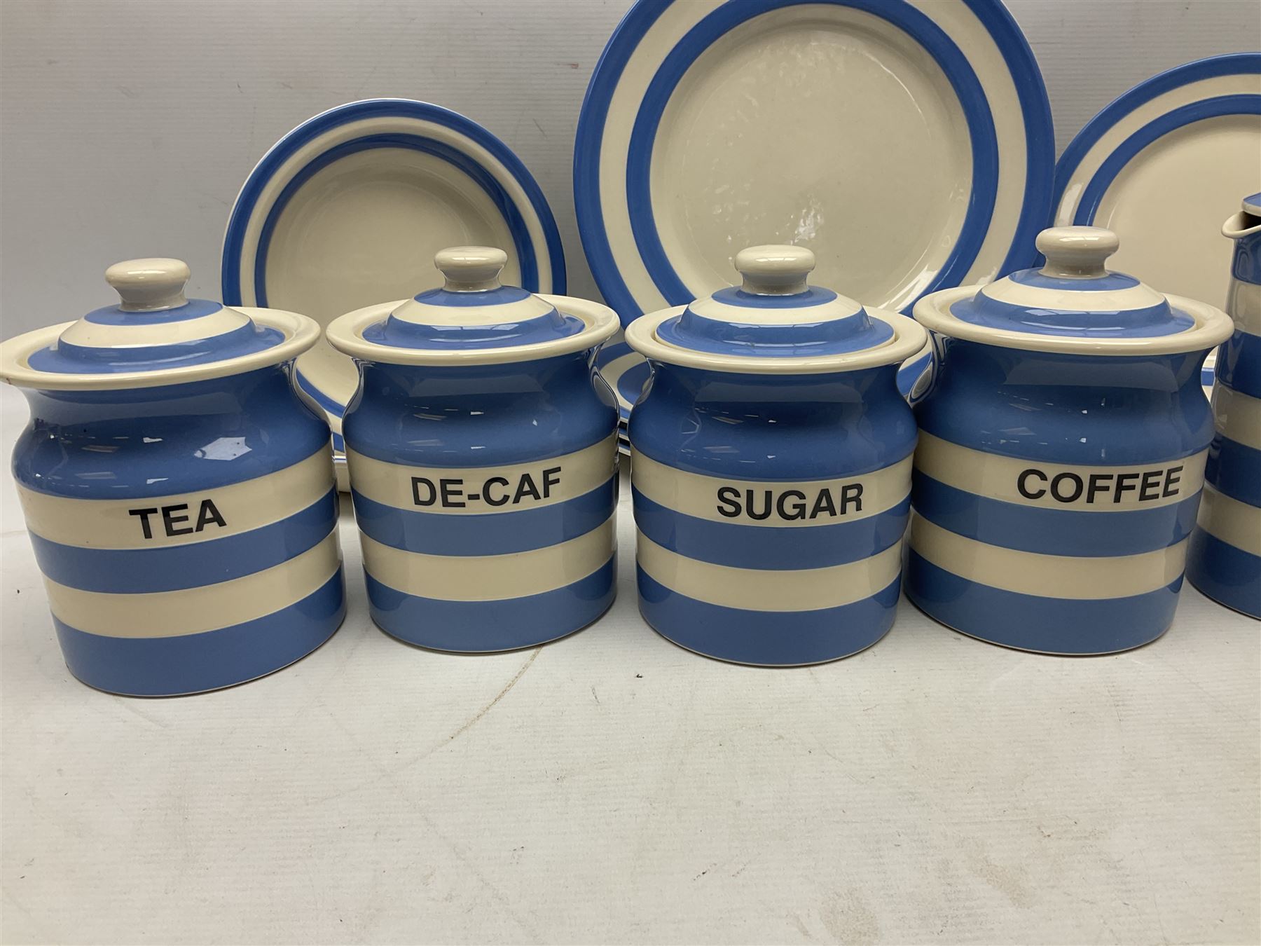 TG Green Cornish kitchen ware, to include coffee pot, pint milk jug, nine storage jars for various items, four dinner plates, etc (25)