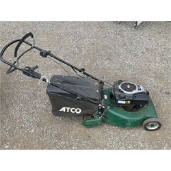 Atco Liner 22SA Self propelled lawnmower with Briggs & Stratton 750EX 4 speed auto-choke engine, aluminium body and steel roller - THIS LOT IS TO BE COLLECTED BY APPOINTMENT FROM DUGGLEBY STORAGE, GREAT HILL, EASTFIELD, SCARBOROUGH, YO11 3TX