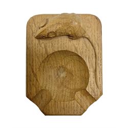 'Mouseman' oak ashtray by Robert Thompson of Kilburn, L10cm