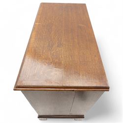 George III oak and mahogany banded chest, moulded rectangular top over two short and three long drawers, fitted with circular pressed brass handle plates and ring handles, on bracket feet